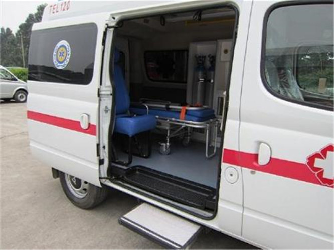 满城救护车出租服务案例7